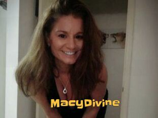 Macy_Divine